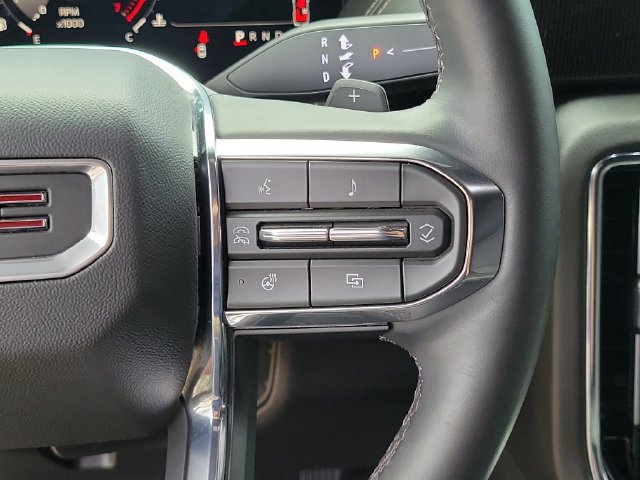 Used 2026 GMC Yukon Elevation RWD image 25