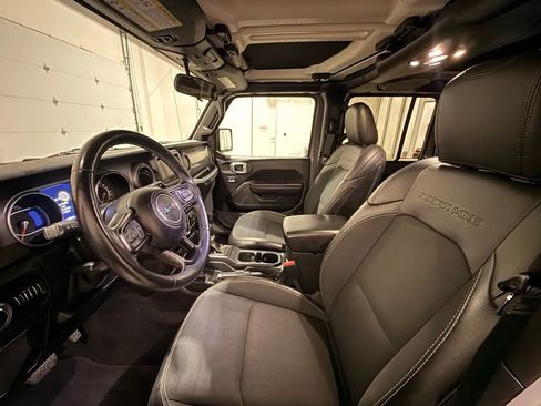 Used 2021 Jeep Wrangler Unlimited Sport image 15