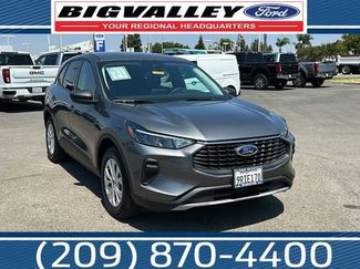Used 2025 Ford Escape Active video 1