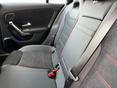 Used 2025 Mercedes-Benz CLA 250 4MATIC image 51