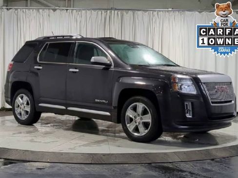Used 2015 GMC Terrain Denali image 2