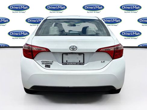 Used 2018 Toyota Corolla LE FWD image 6