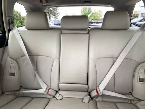 Used 2013 Subaru Outback 2.5i Limited w/ Moonroof Pkg AWD/4WD image 11