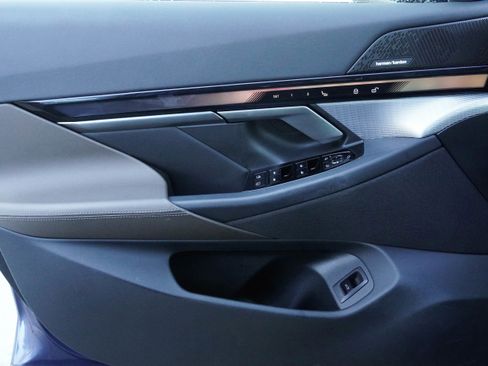 Certified 2026 BMW 540i xDrive image 31