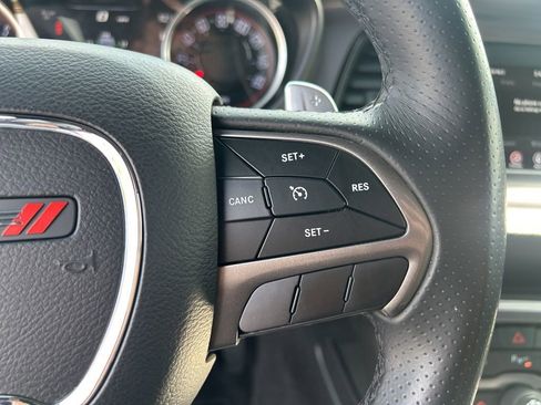 Used 2019 Dodge Challenger R/T RWD image 20