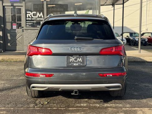 Used 2018 Audi Q5 2.0T Premium image 6