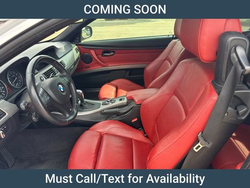 Used 2012 BMW 335i Convertible RWD image 8