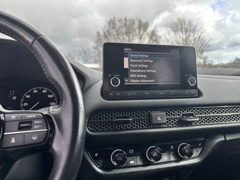 Used 2024 Honda HR-V Sport image 18