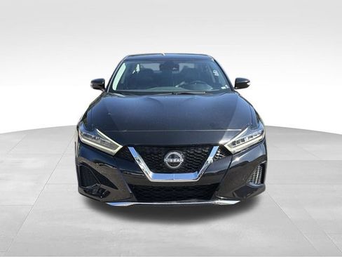 Used 2023 Nissan Maxima SV w/ Floor Mat Group FWD image 8