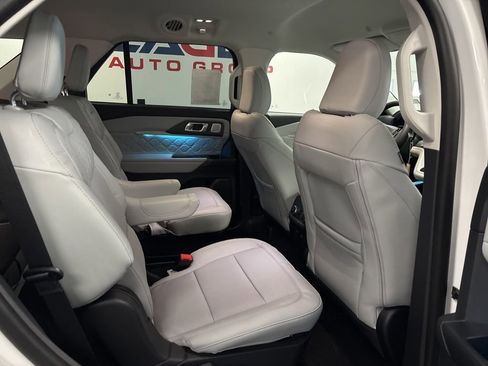 New 2026 Ford Explorer Platinum w/ LUX Leather Package image 29