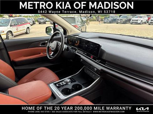 Used 2026 Kia Carnival EX FWD image 52