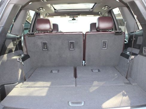 Used 2022 Cadillac XT6 Premium Luxury w/ Technology Package image 15