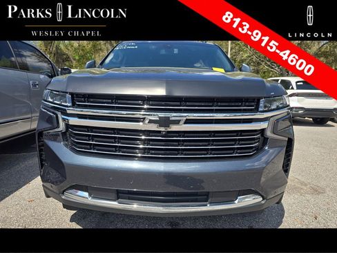 Used 2021 Chevrolet Tahoe LT w/ LT Signature Package image 3