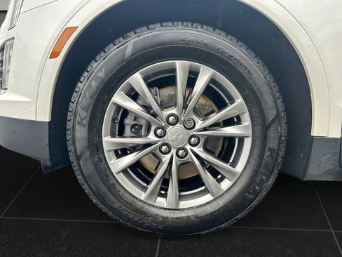Used 2021 Cadillac XT5 Premium Luxury AWD/4WD image 9