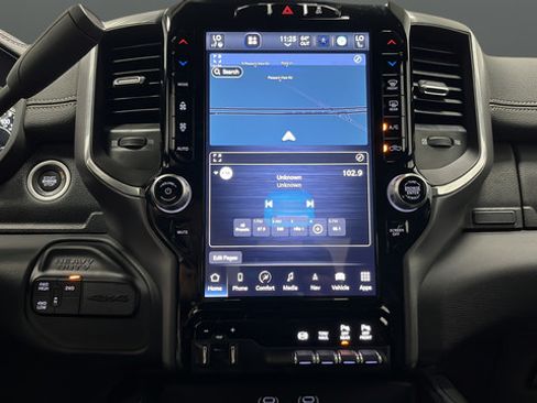 Used 2024 RAM 2500 Laramie w/ Night Edition AWD/4WD image 11
