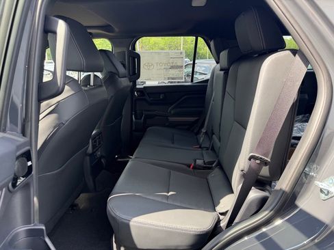 New 2026 Toyota 4Runner TRD Off-Road Premium AWD/4WD image 6