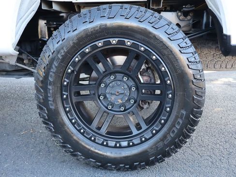 Used 2019 Ford F250 XLT w/ XLT Premium Package AWD/4WD image 41