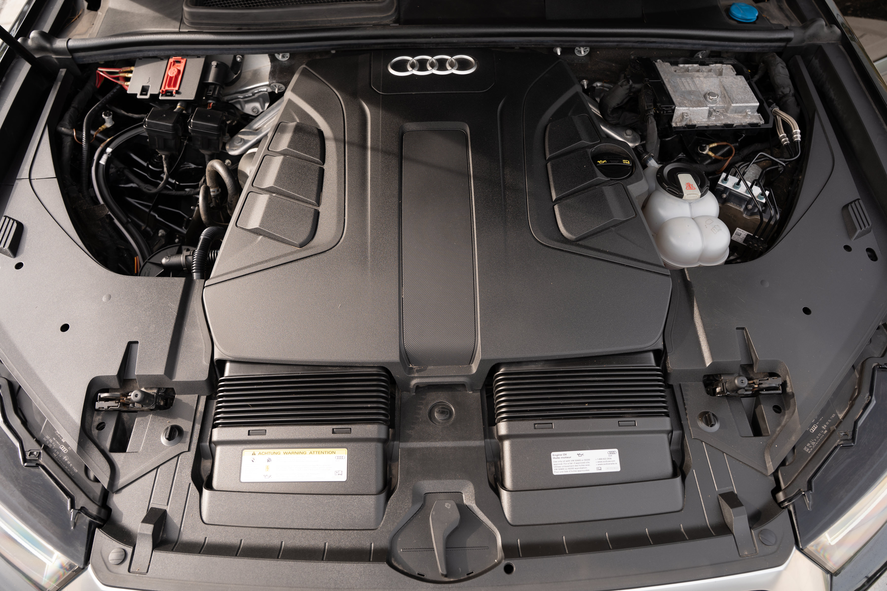 Used 2019 Audi Q7 3.0T Premium Plus AWD/4WD image 32