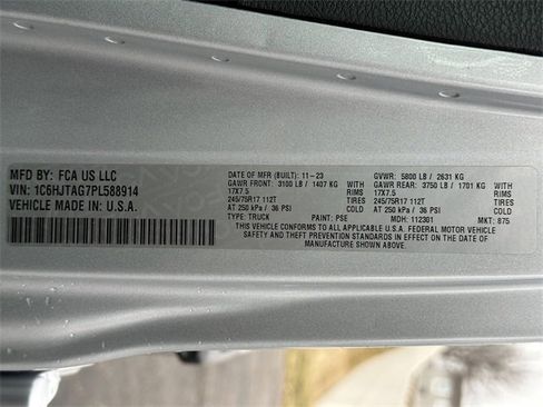 Used 2023 Jeep Gladiator Sport image 38