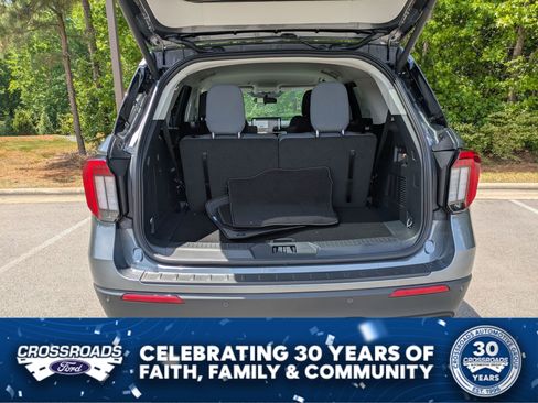 New 2026 Ford Explorer Active RWD image 29