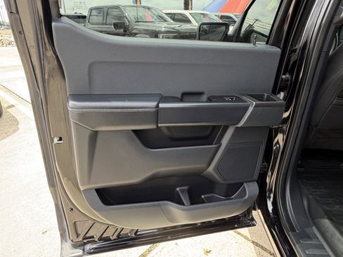 Used 2022 Ford F150 XL w/ STX Appearance Package RWD image 17
