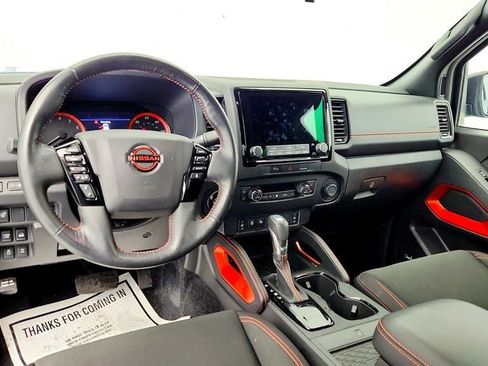 Used 2023 Nissan Frontier PRO-4X w/ Pro Convenience Package image 12