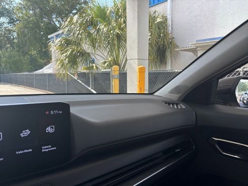 Used 2025 Kia K4 FWD image 36