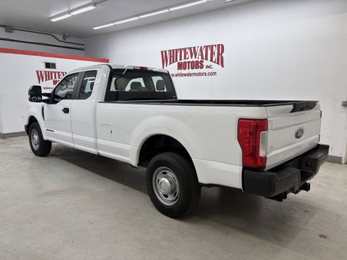 Used 2019 Ford F350 XL w/ Power Equipment Group RWD image 2
