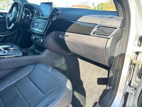 Used 2017 Mercedes-Benz GLS 550 4MATIC image 17