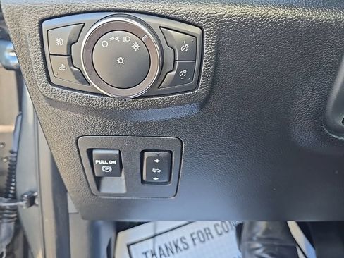 Used 2019 Ford F150 Lariat w/ Equipment Group 502A Luxury AWD/4WD image 11
