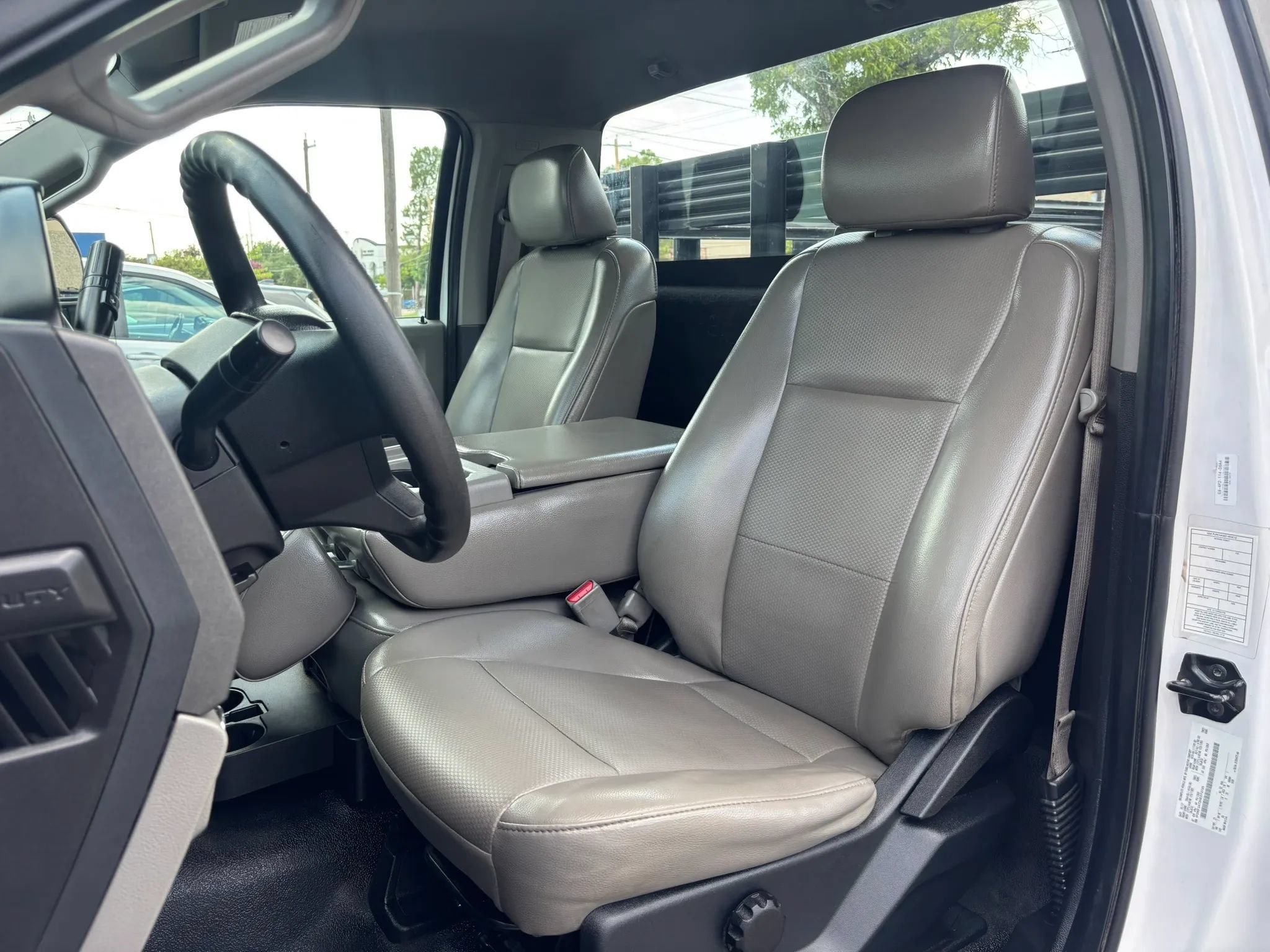 Used 2017 Ford F350 XL RWD image 11