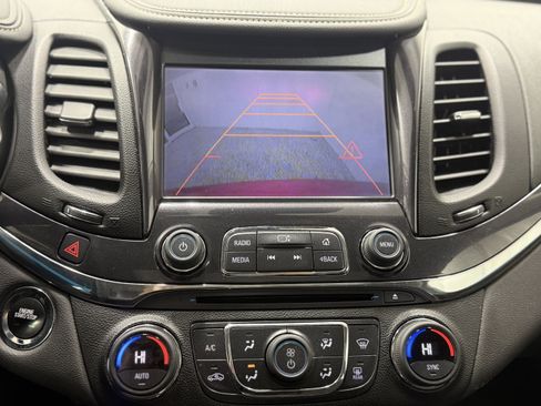 Used 2014 Chevrolet Impala LTZ image 20