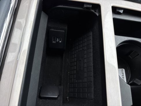 Used 2021 Lincoln Navigator Black Label w/ Special Edition Package image 45