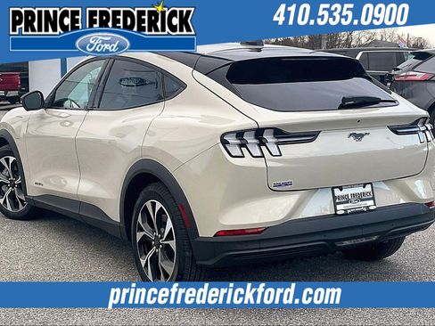 Used 2025 Ford Mustang Mach-E Select w/ Comfort Package Lite image 11