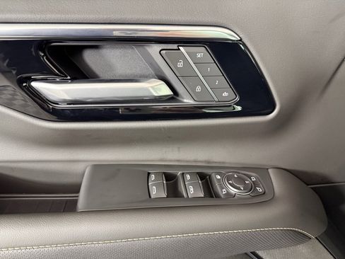 Used 2026 Chevrolet Tahoe Premier w/ Sun And Tow Package image 19