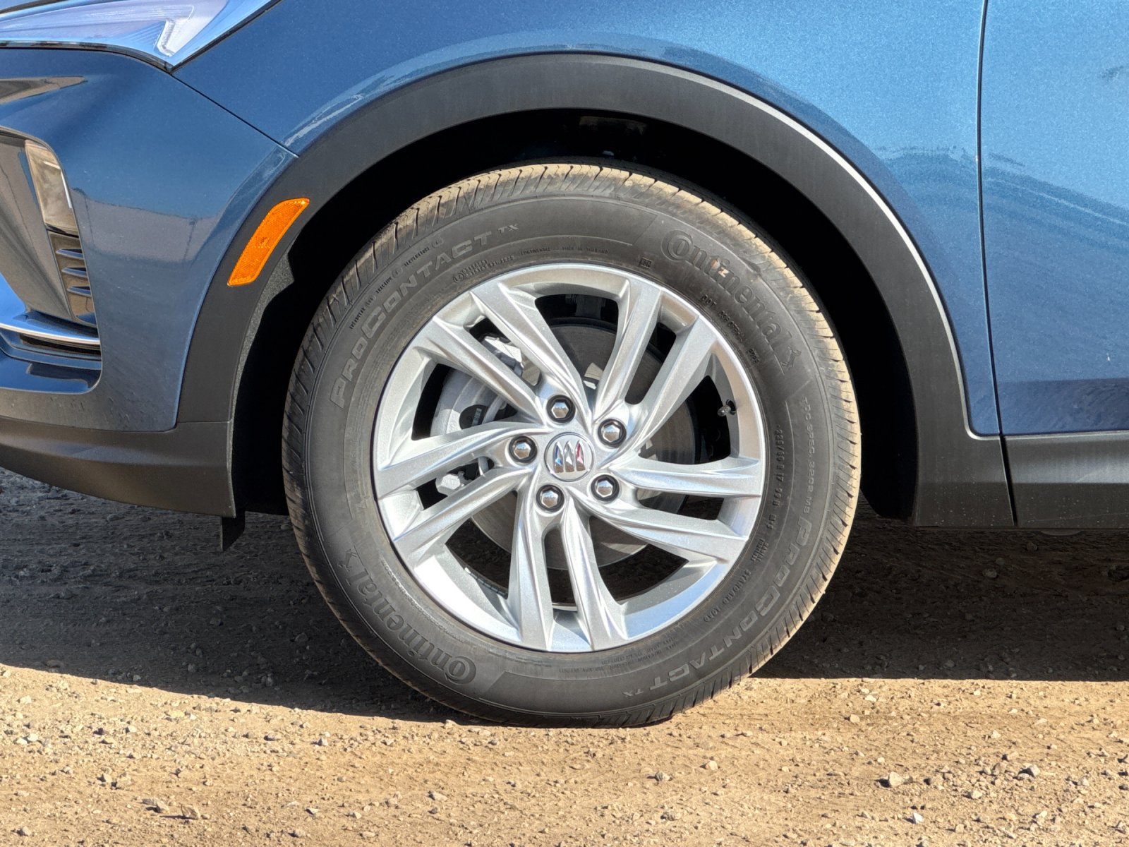 New 2026 Buick Envista Sport Touring w/ Convenience I Package FWD image 24