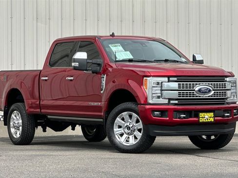 Used 2019 Ford F350 Platinum w/ Platinum Ultimate Package image 2
