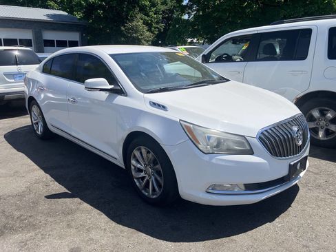 Used 2014 Buick LaCrosse Leather FWD image 2