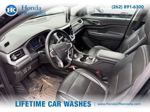 Used 2023 GMC Acadia SLT image 5