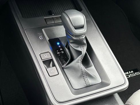 New 2026 Toyota Corolla Cross L image 20