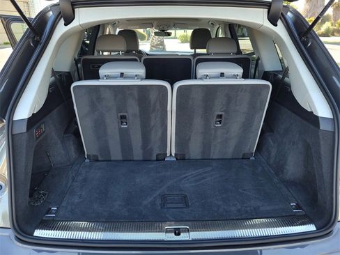 Used 2022 Audi Q7 3.0T Premium Plus w/ Premium Plus Package image 34