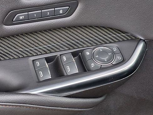 Used 2023 Cadillac XT4 Sport w/ Enhanced Visibility Package FWD image 19