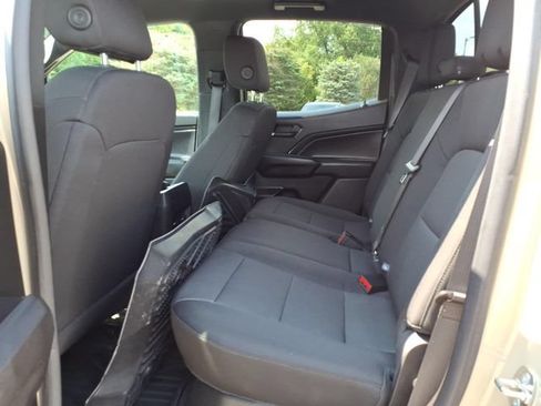 Used 2023 Chevrolet Colorado Trail Boss w/ Advanced Trailering Package AWD/4WD image 9