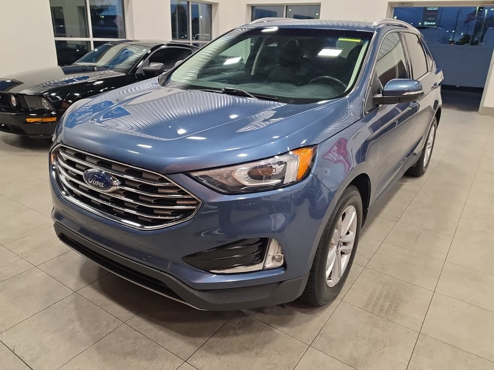 Used 2019 Ford Edge SEL w/ Equipment Group 201A AWD/4WD image 1