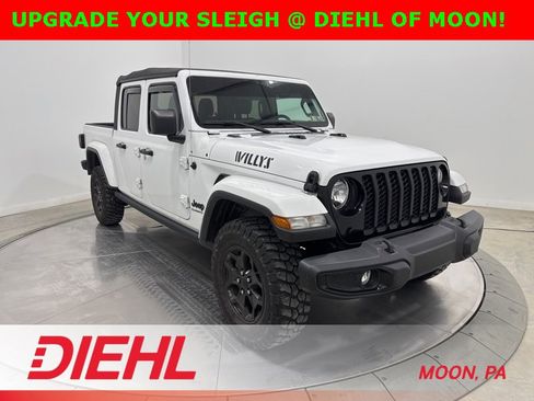 Certified 2021 Jeep Gladiator Willys image 1