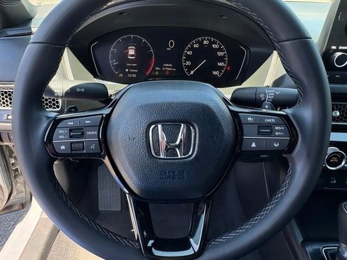 Used 2025 Honda Civic Sport image 18