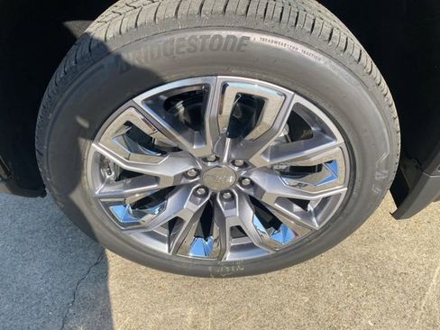 New 2026 GMC Sierra 1500 Denali w/ Denali Reserve Package image 10