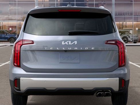New 2025 Kia Telluride S image 13