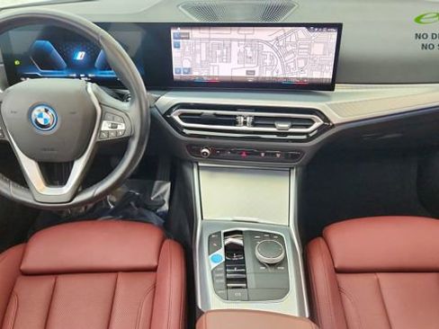 Used 2023 BMW i4 eDrive35 RWD image 36