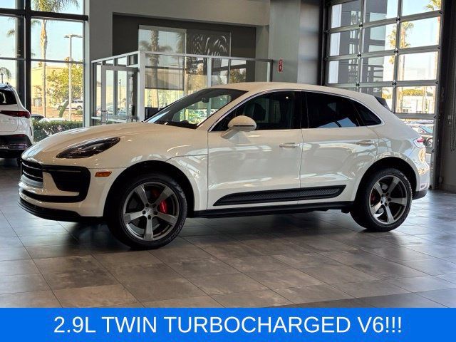 Used 2022 Porsche Macan S AWD/4WD image 9